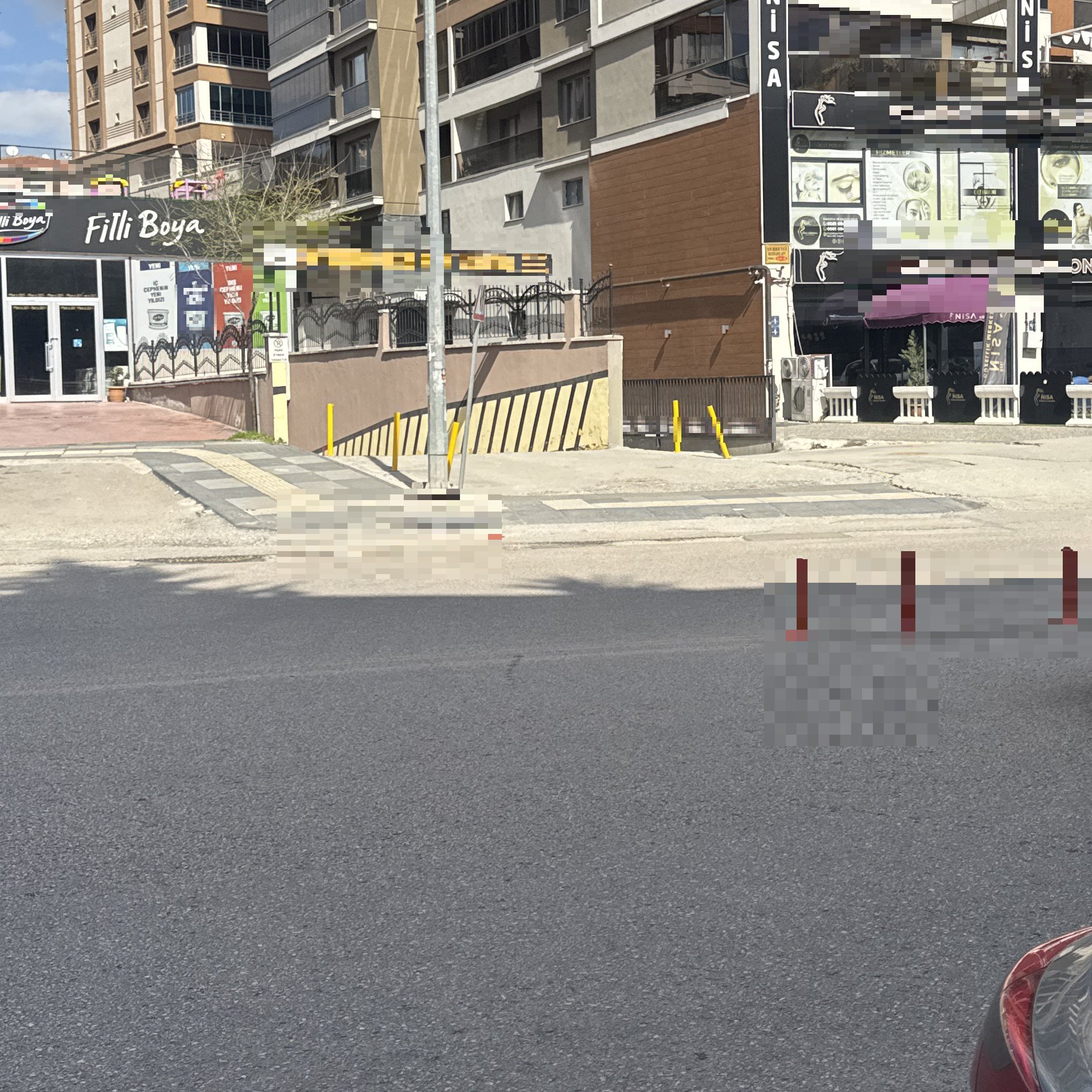 Sürekli Dönüyorlar Ama Yasak - görsel 1