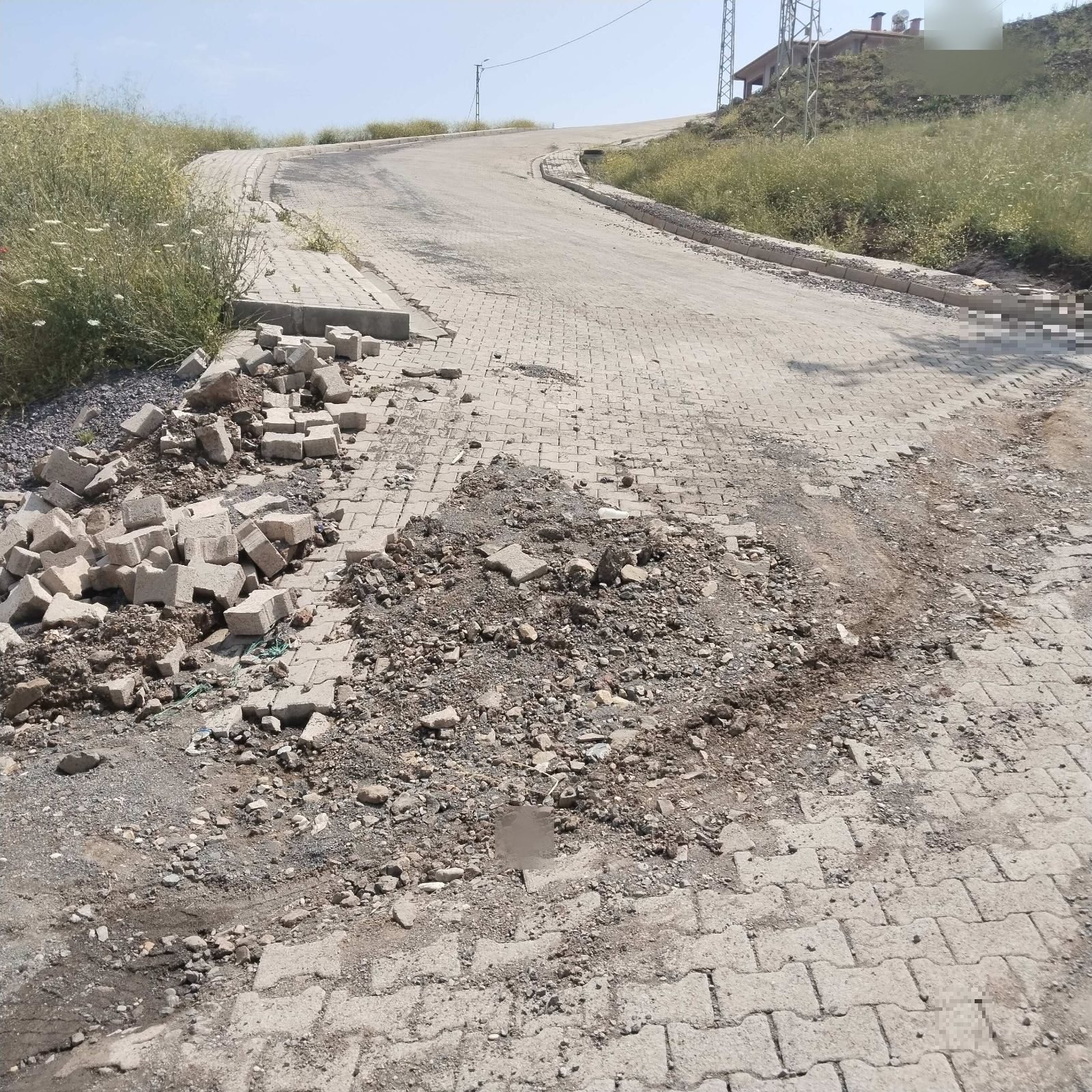 Yolaların bozuk olması