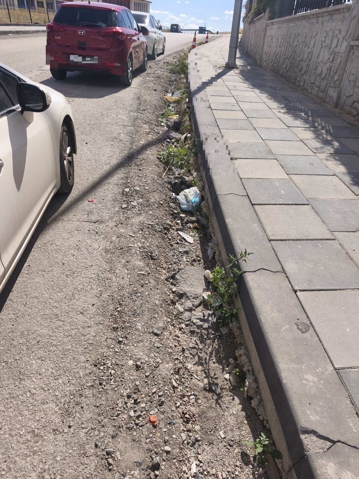 Kaldırım bozukluğu