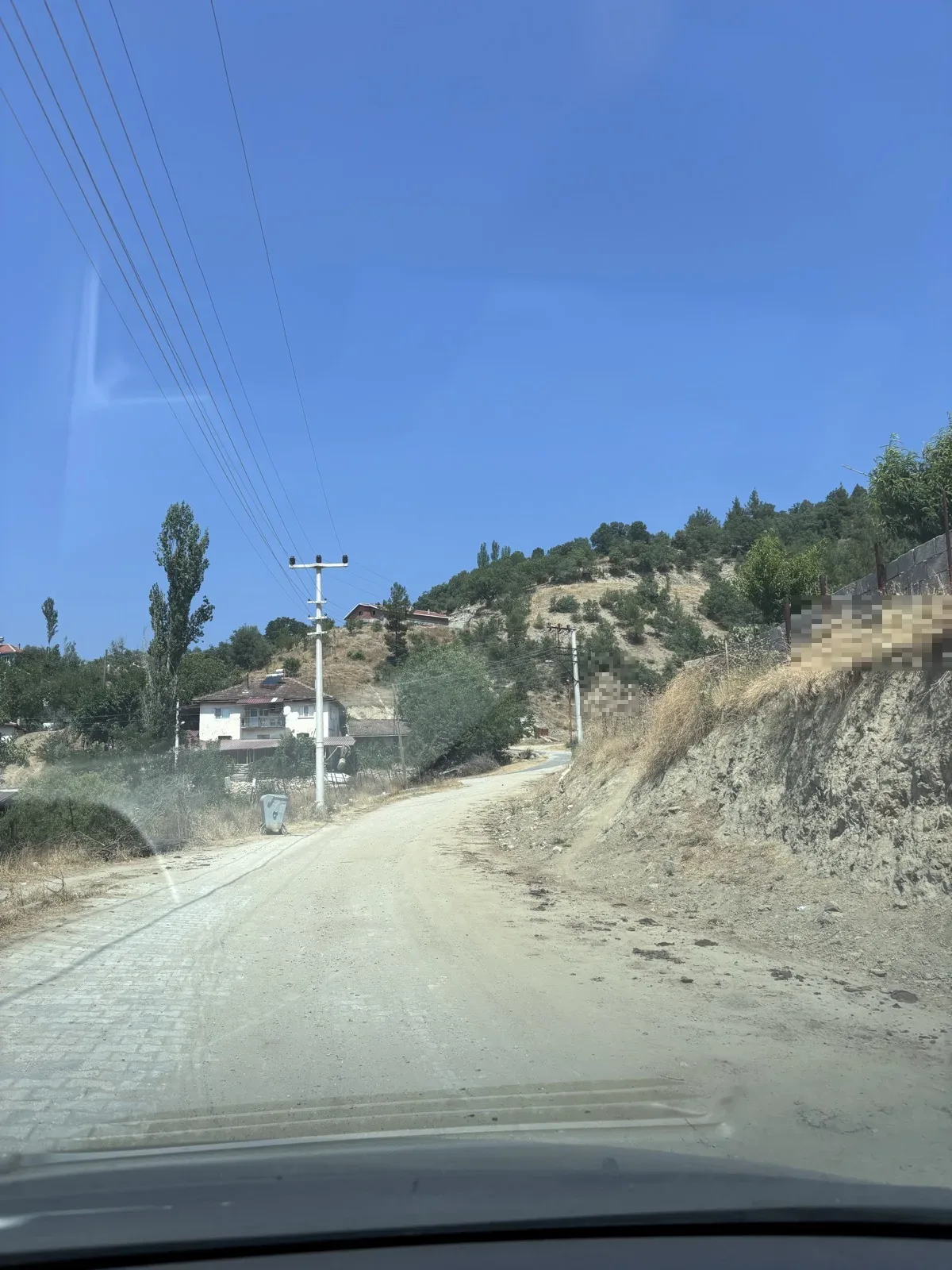 Sene 2026 yollarımız toz toprak - görsel 1