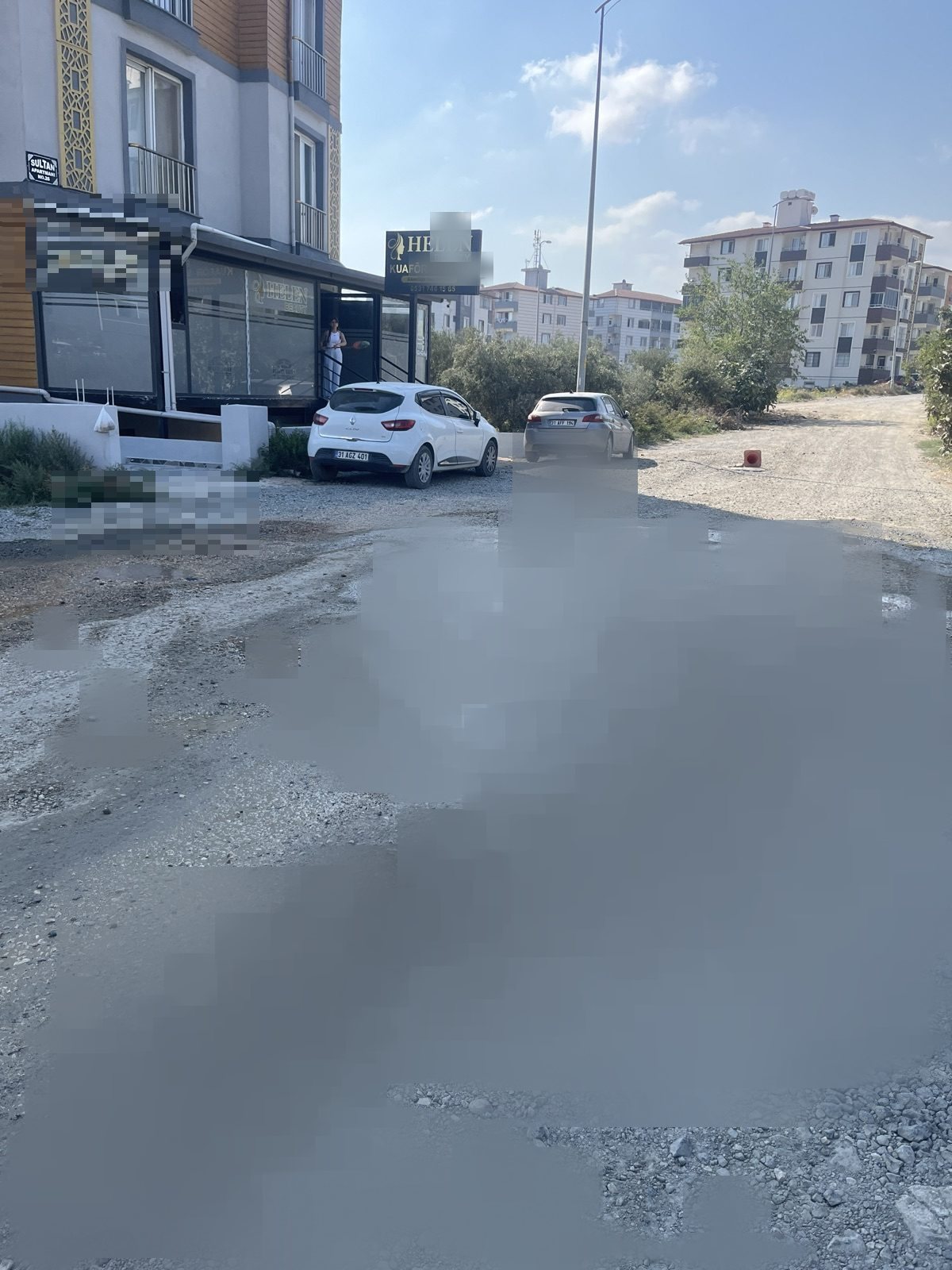 Yolun çamur olaması çukur olması