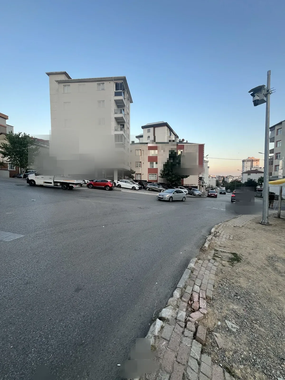 Kaldırım bozukluğu
