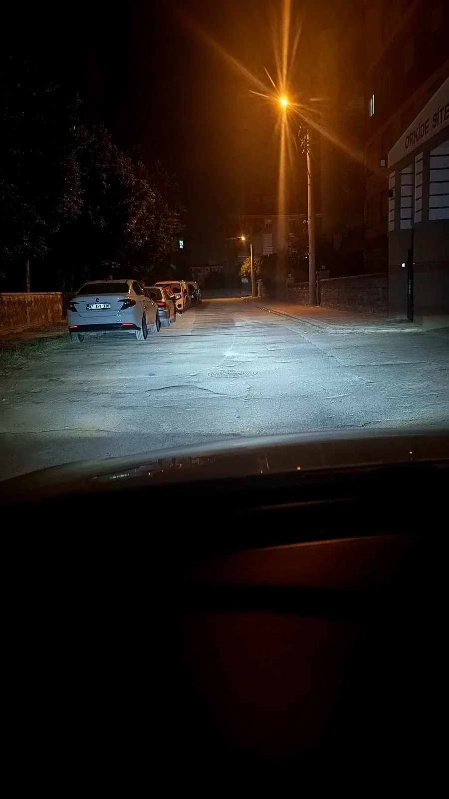 Hz. İbrahim caminin yan yolu