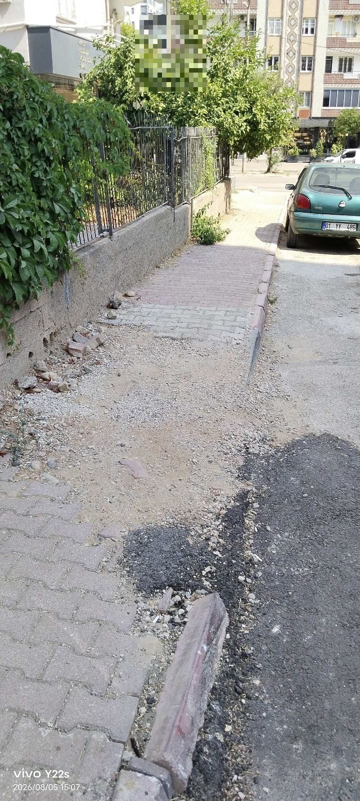 Bozulmuş kaldırım - görsel 1
