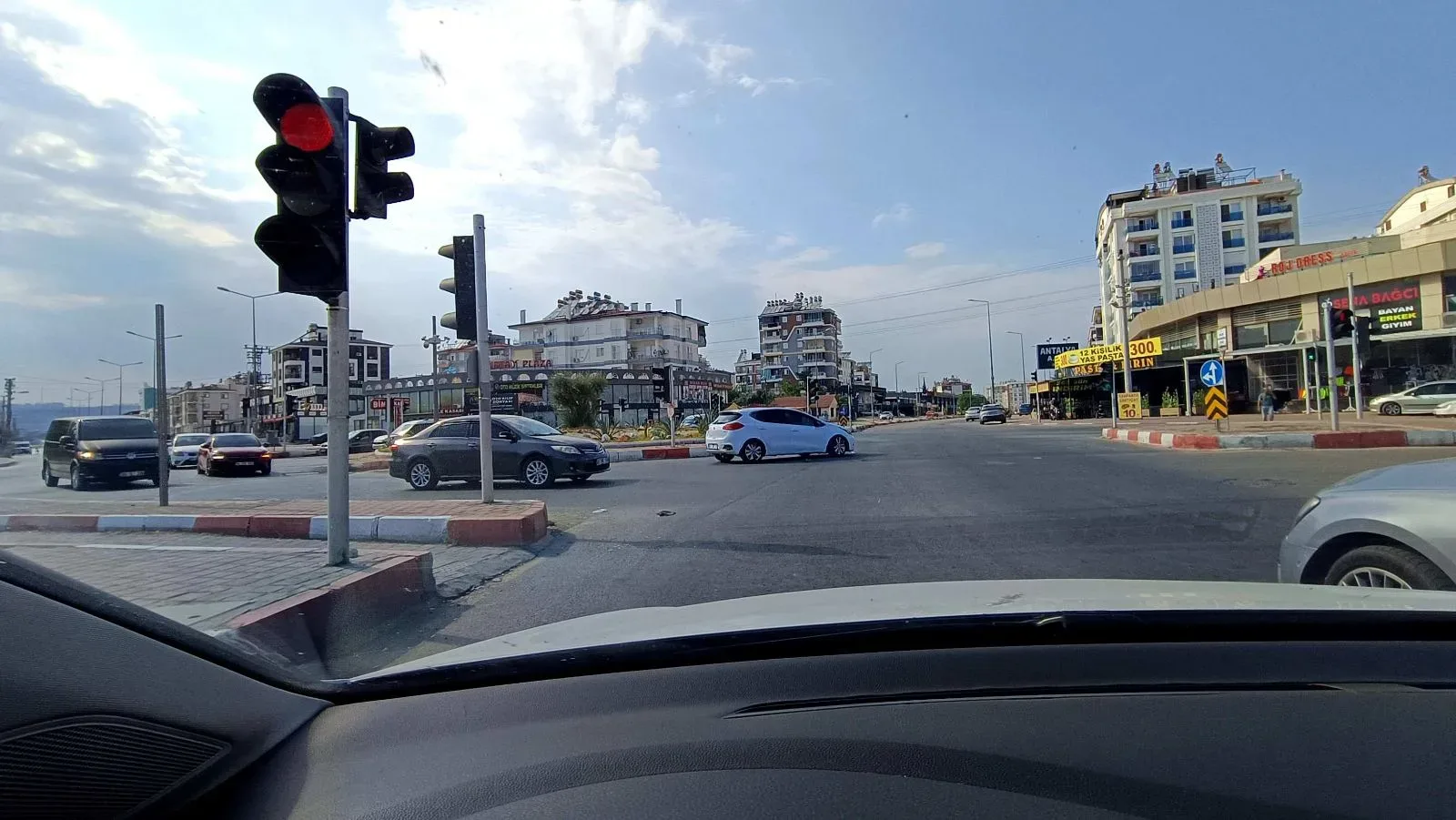 Kepez Devlet hastanesi hal karakolu kavşağı
