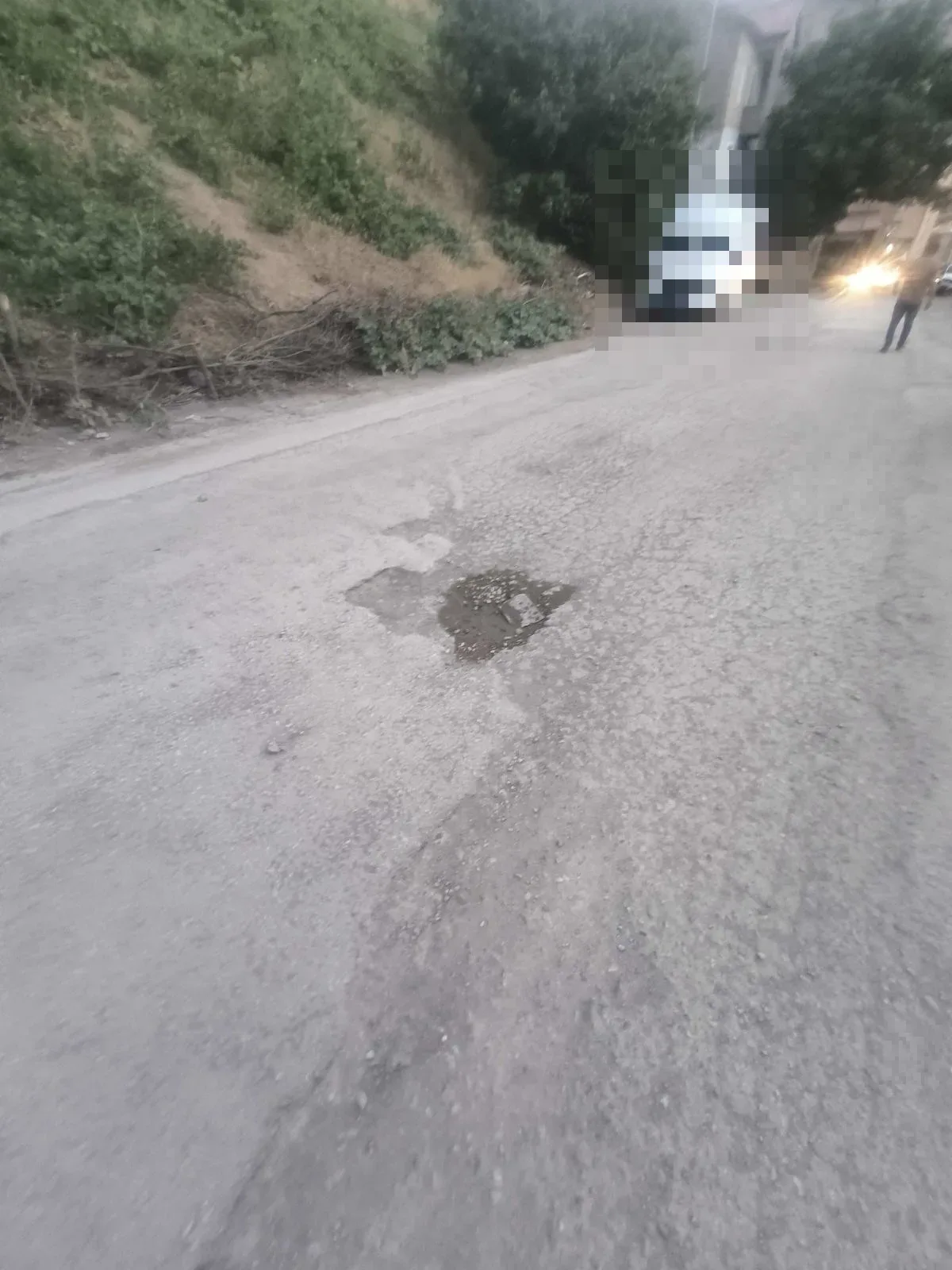 Yayla mahlesi yolu Sabri Özel Orta okul yani
