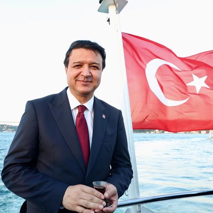 emirsenyavuz profil fotoğrafı
