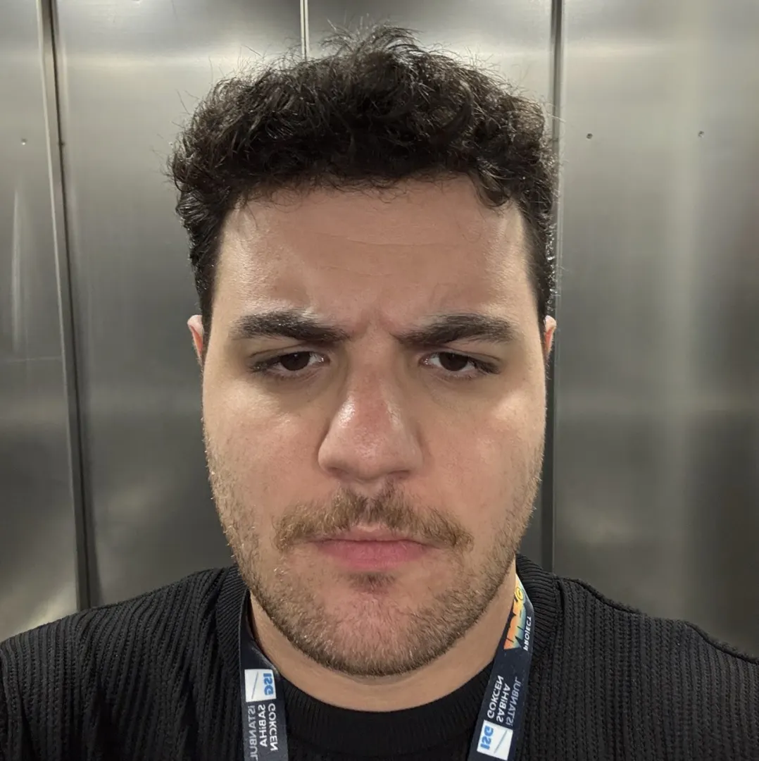 emirhantokat profil fotoğrafı